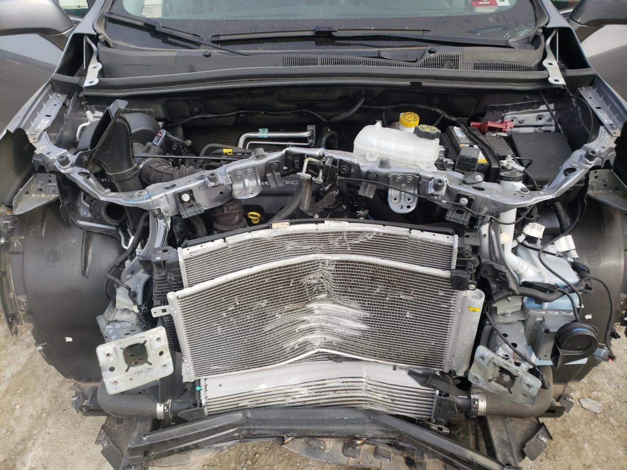 Photo 7 from auction – 2020 CHEVROLET TRAX PREMI with VIN 3GNCJRSB7LL217069