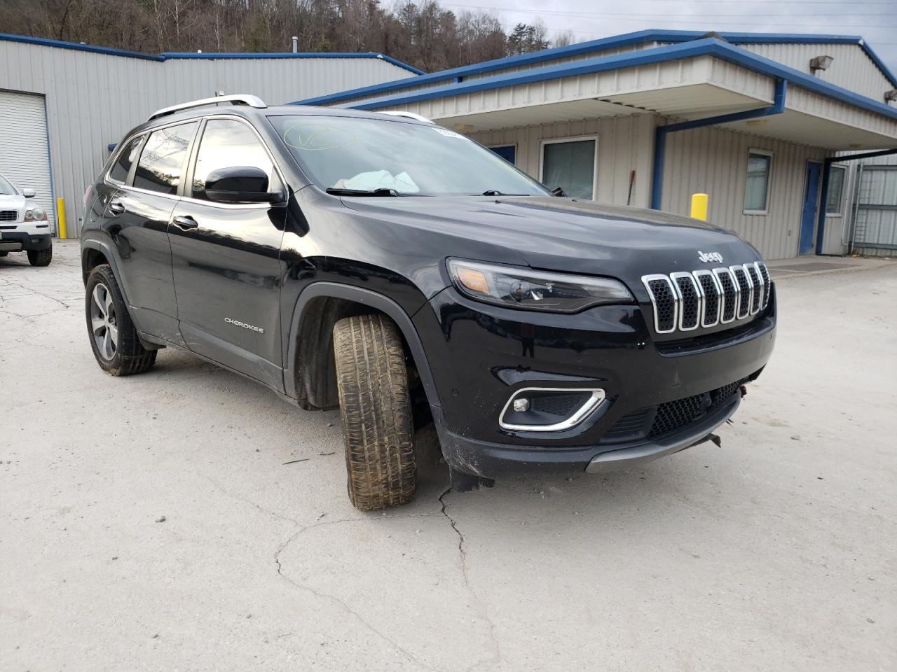 Photo 1 from auction – 2019 JEEP CHEROKEE L with VIN 1C4PJMDXXKD299020