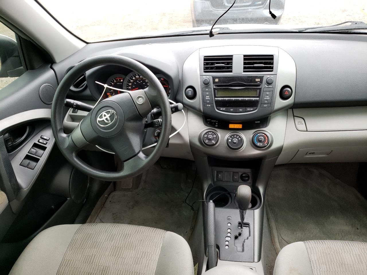 Photo 9 from auction – 2011 TOYOTA RAV4 with VIN 2T3BF4DV5BW171829
