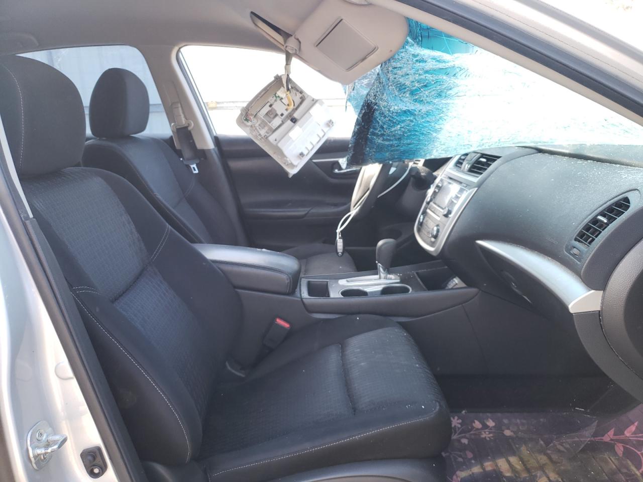 Photo 5 from auction – 2016 NISSAN ALTIMA 2.5 with VIN 1N4AL3AP4GC166061
