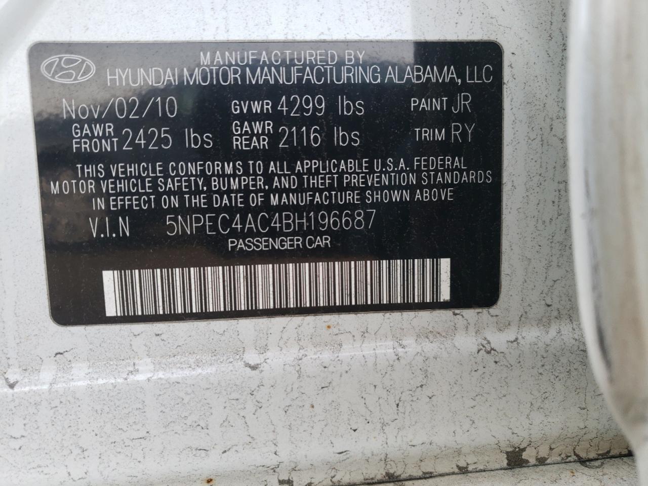 Photo 10 from auction – 2011 HYUNDAI SONATA SE with VIN 5NPEC4AC4BH196687