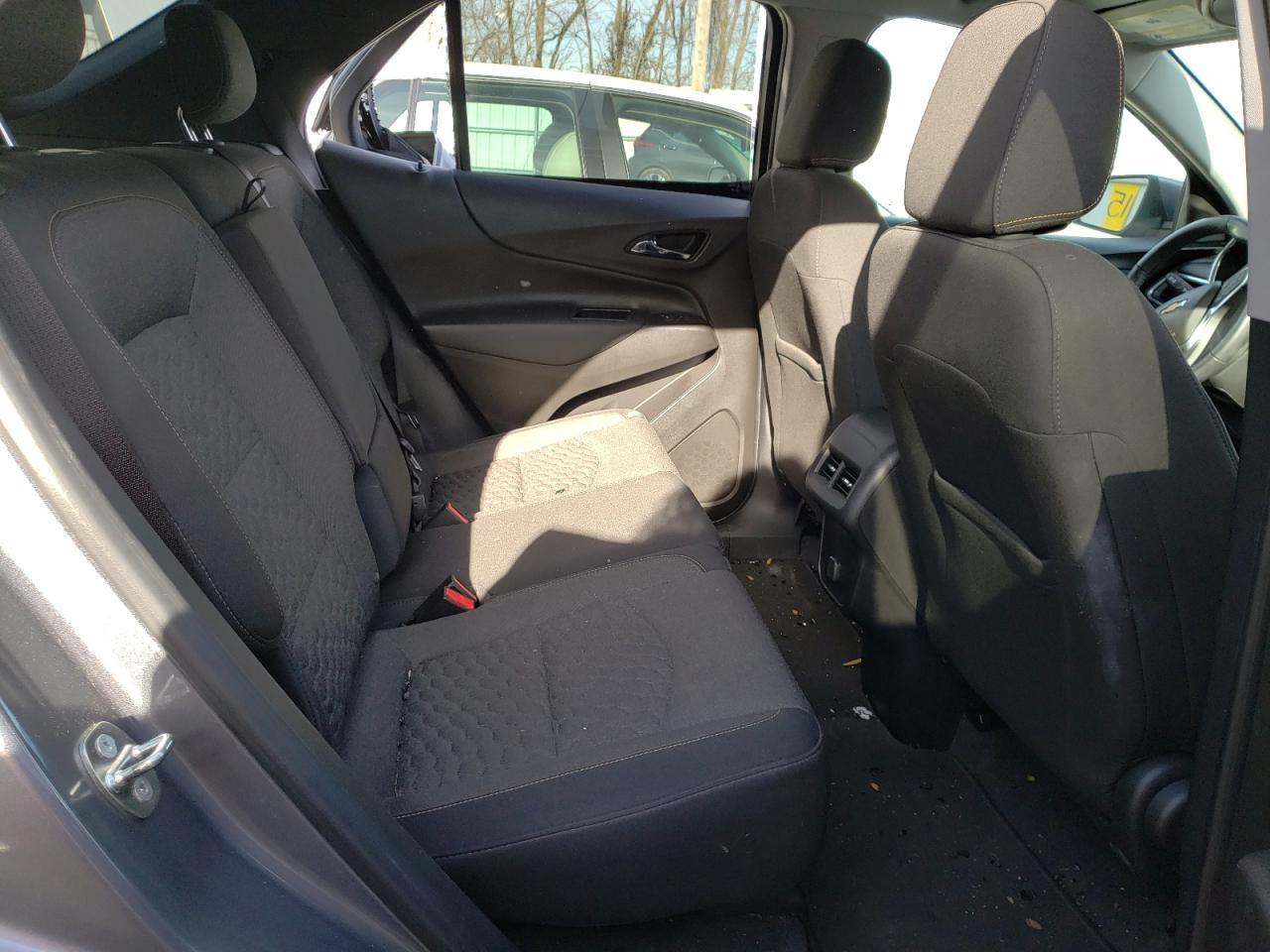 Photo 6 from auction – 2018 CHEVROLET EQUINOX LT with VIN 3GNAXJEV8JL129528