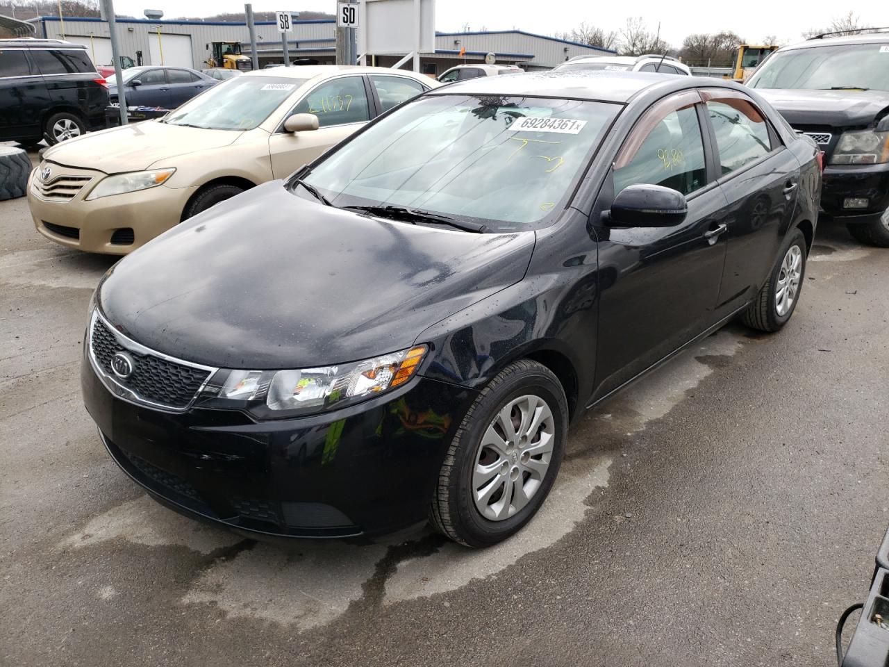 Photo 2 from auction – 2011 KIA FORTE EX with VIN KNAFU4A24B5454258