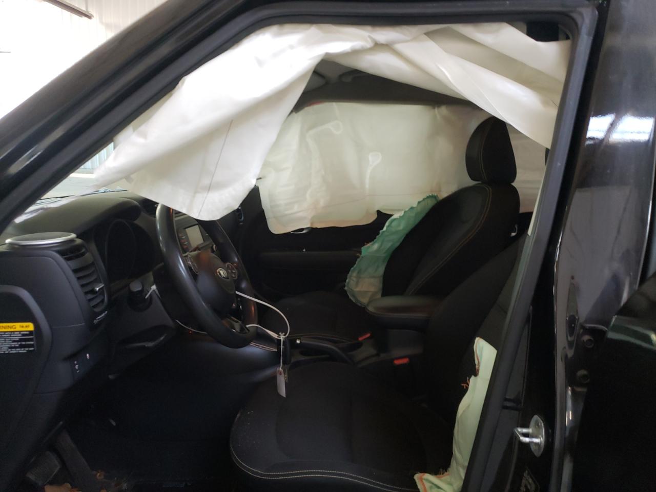 Photo 5 from auction – 2016 KIA SOUL + with VIN KNDJP3A57G7279735