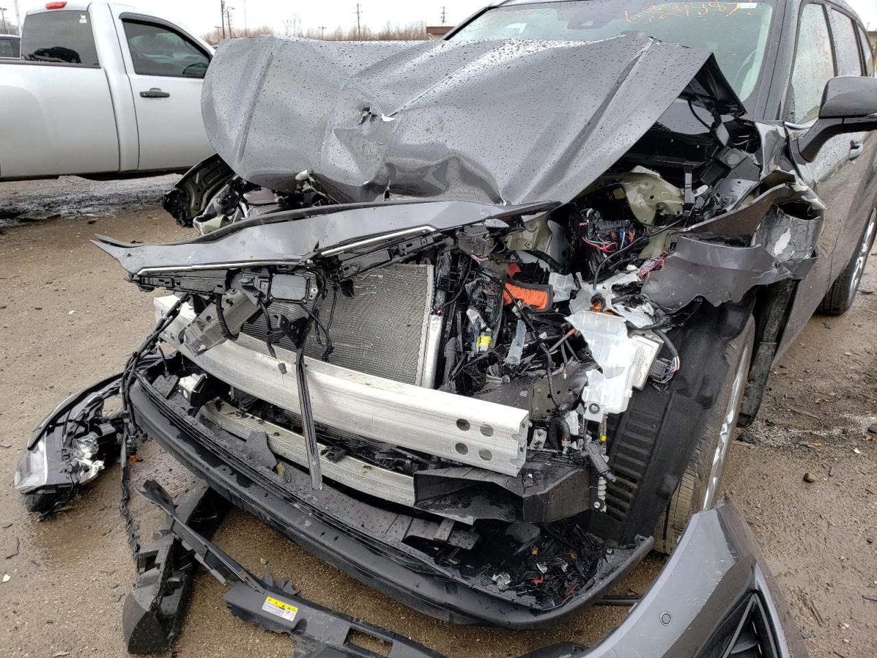 Photo 9 from auction – 2022 TOYOTA HIGHLANDER with VIN 5TDDZRBH9NS162292