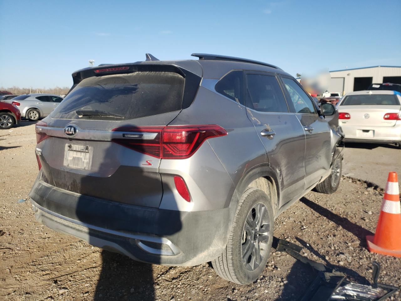 Photo 4 from auction – 2021 KIA SELTOS S with VIN KNDEUCAA0M7160055