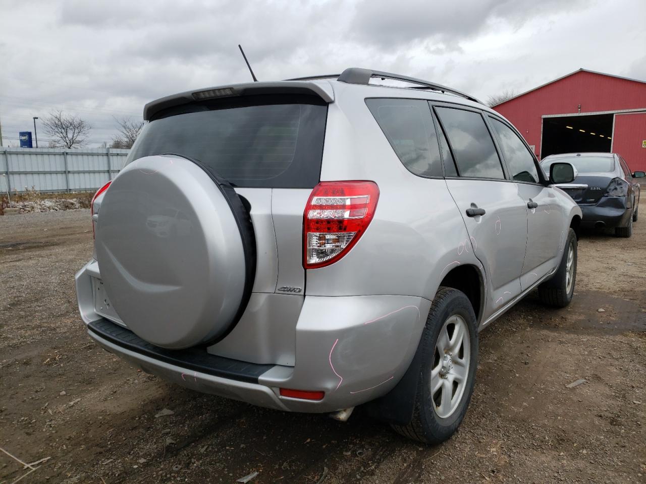 Photo 4 from auction – 2011 TOYOTA RAV4 with VIN 2T3BF4DV5BW171829