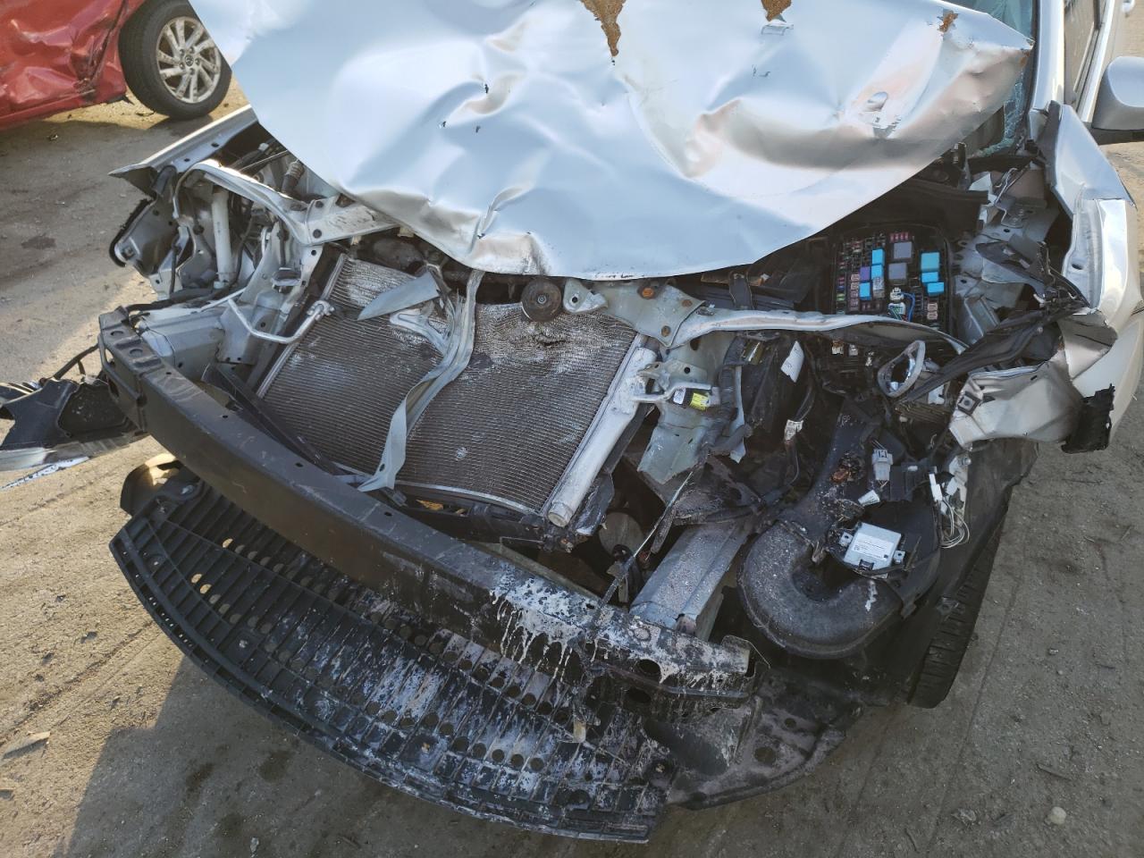 Foto 9 de la subasta – 2015 TOYOTA COROLLA L con VIN 2T1BURHEXFC388810