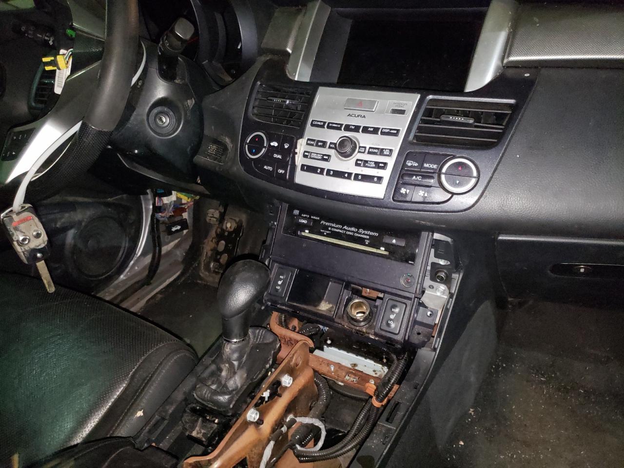 Photo 9 from auction – 2007 ACURA RDX with VIN 5J8TB18277A002952
