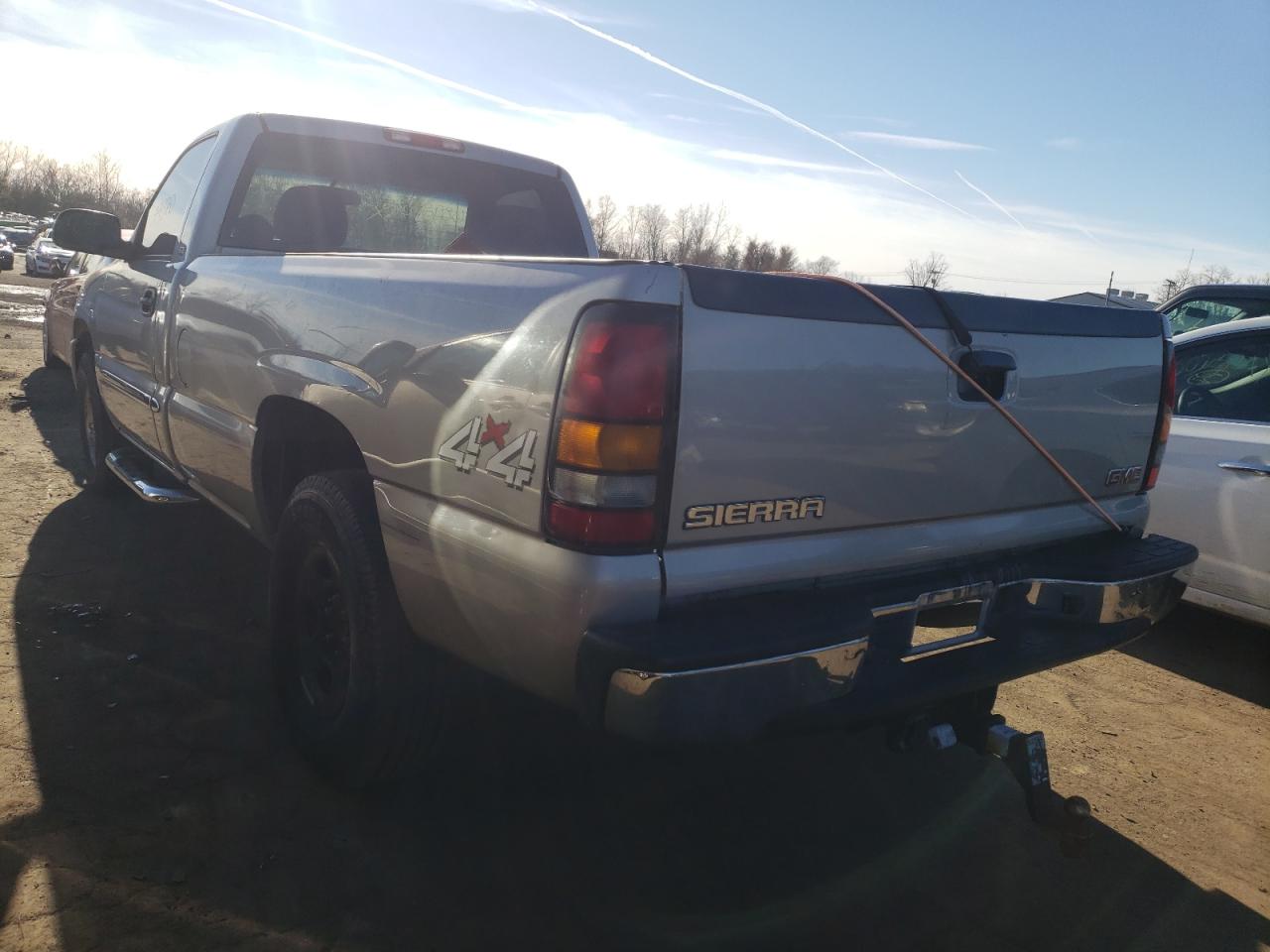 Photo 3 from auction – 2004 GMC NEW SIERRA with VIN 1GTEK14T94E204041