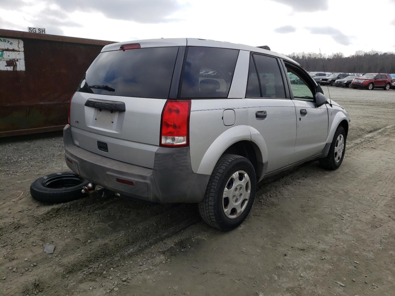 Photo 4 from auction – 2004 SATURN VUE with VIN 5GZCZ33D34S832377