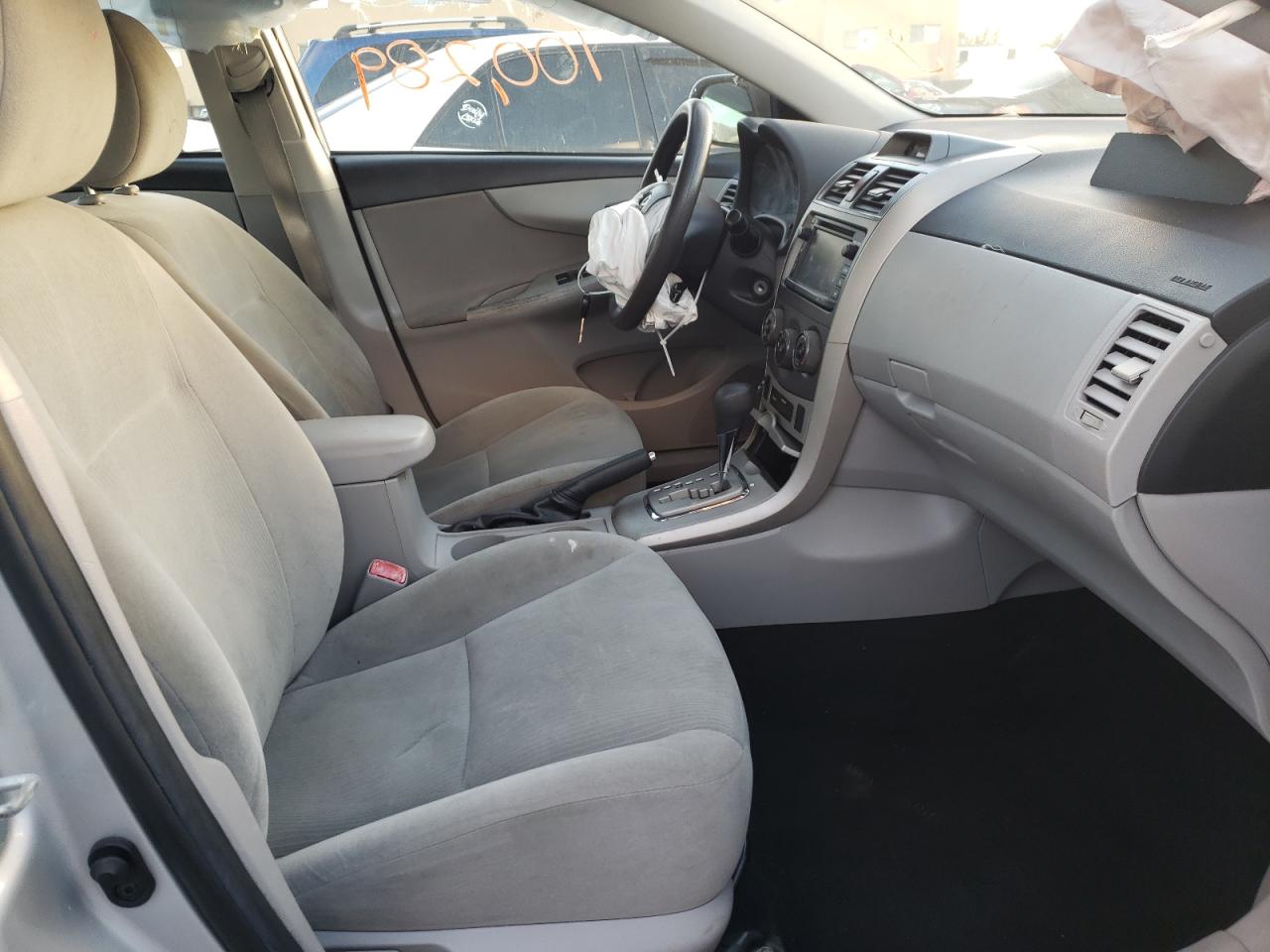 Photo 5 from auction – 2013 TOYOTA COROLLA BA with VIN 5YFBU4EEXDP077799