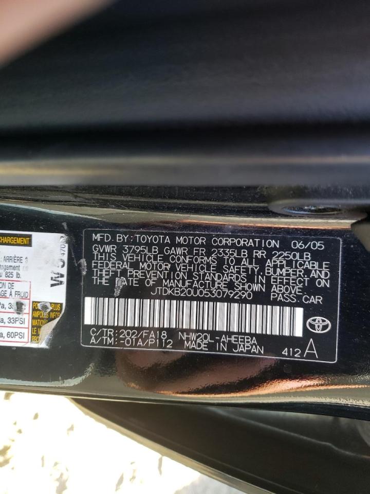 Photo 10 from auction – 2005 TOYOTA PRIUS with VIN JTDKB20U053079290