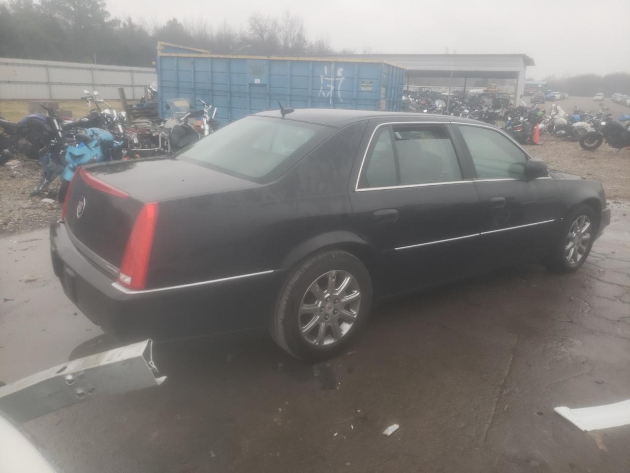 Photo 4 from auction – 2008 CADILLAC DTS with VIN 1G6KD57Y28U189845