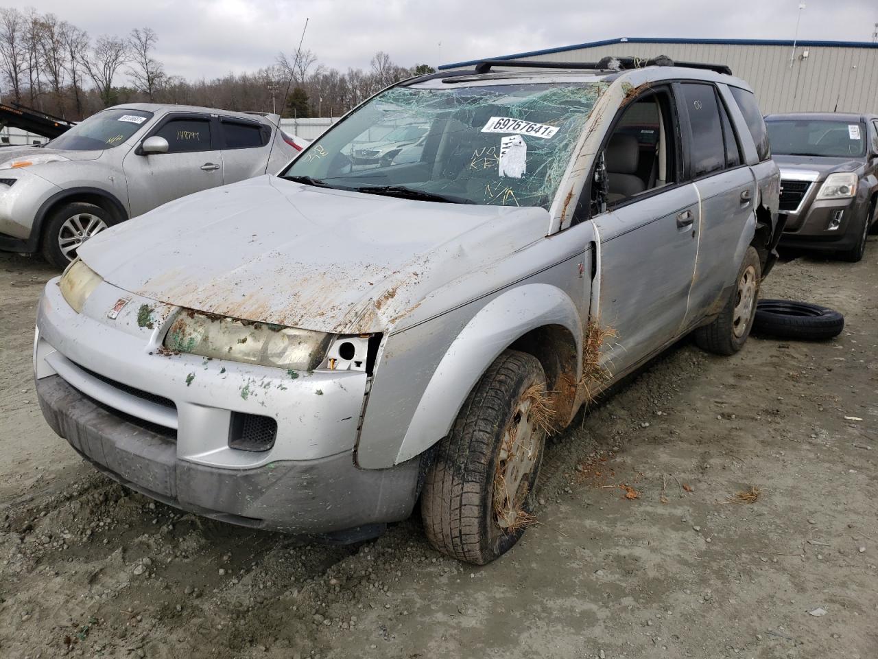 Photo 2 from auction – 2004 SATURN VUE with VIN 5GZCZ33D34S832377