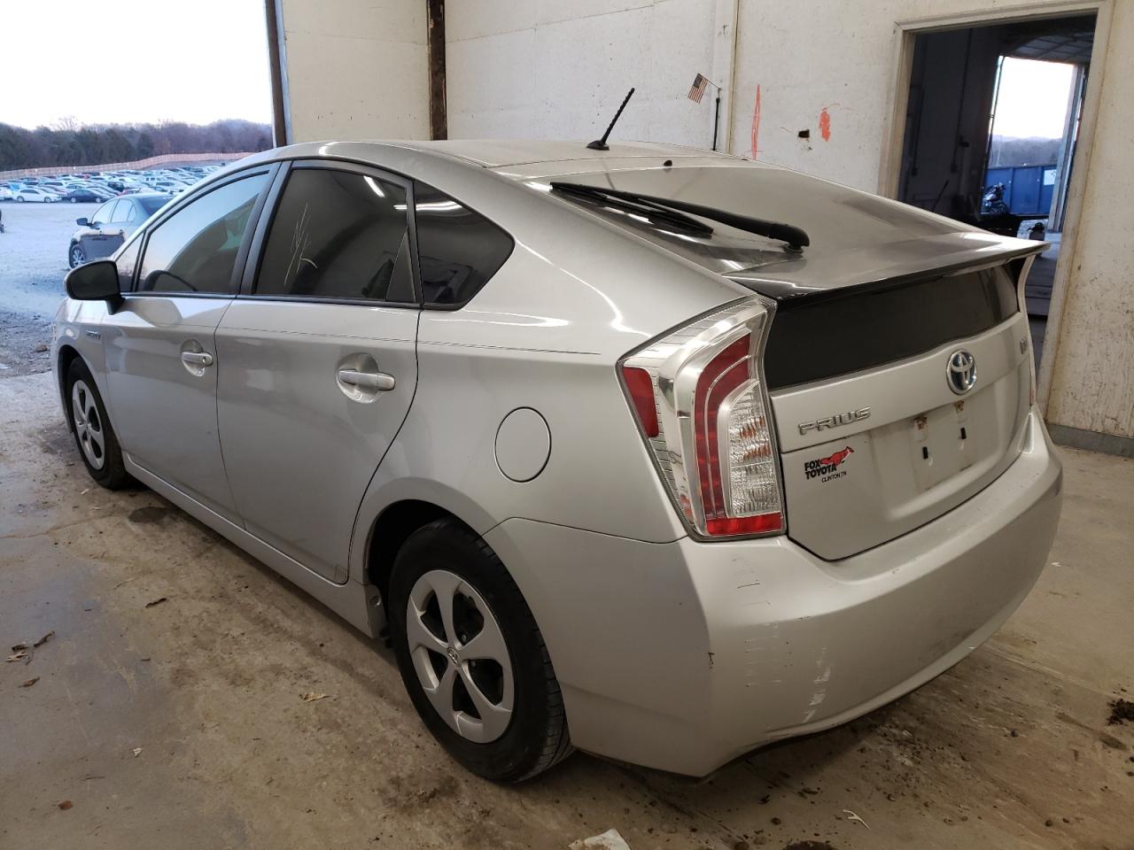 Photo 3 from auction – 2014 TOYOTA PRIUS with VIN JTDKN3DU2E1751028