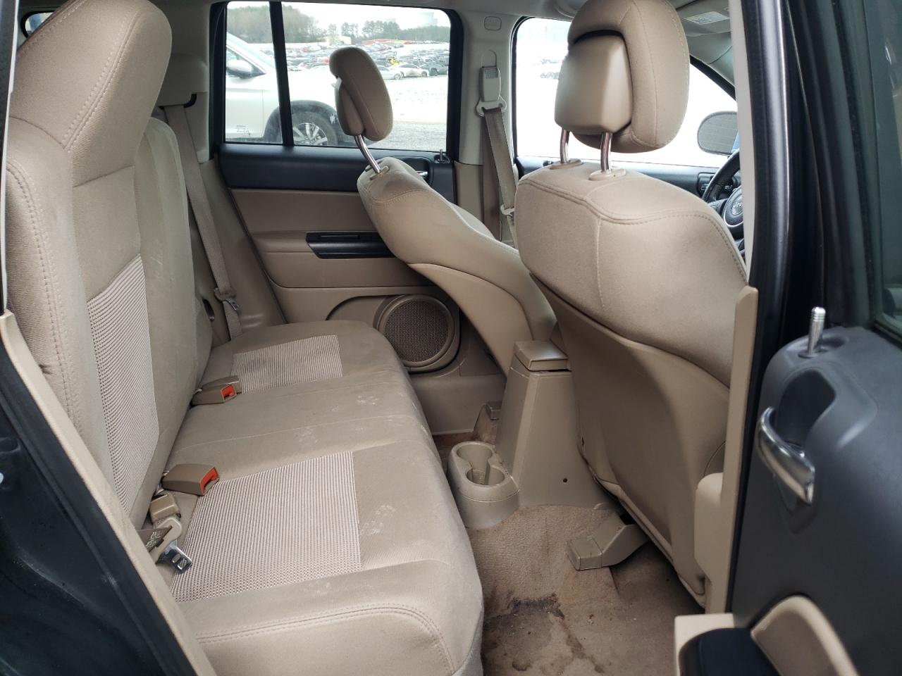Photo 6 from auction – 2013 JEEP COMPASS LA with VIN 1C4NJCEB8DD208155