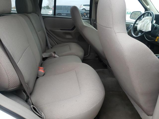 Photo 6 from auction – 2003 JEEP LAREDO with VIN 1J4GX48S93C550057