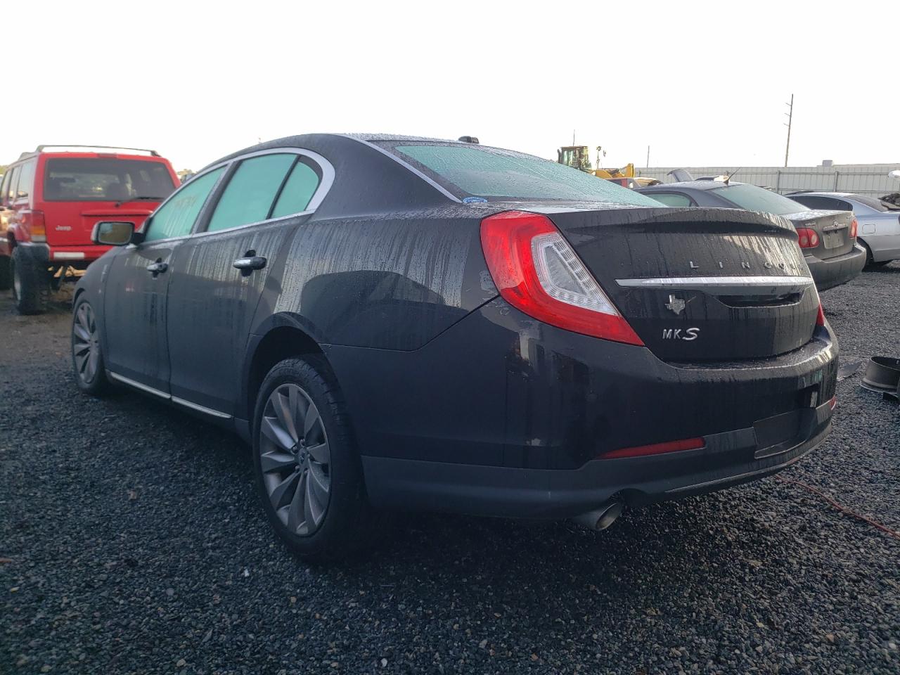 Photo 3 from auction – 2015 LINCOLN MKS with VIN 1LNHL9DK6FG600382