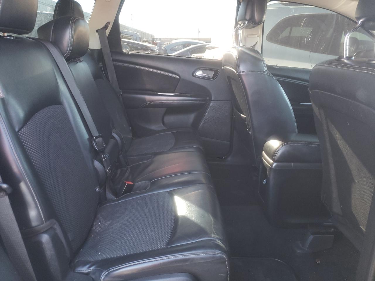 Photo 6 from auction – 2015 DODGE JOURNEY CR with VIN 3C4PDDGG9FT749159