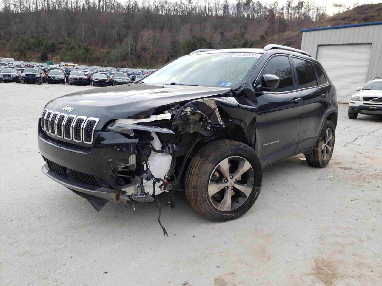 Photo 2 from auction – 2019 JEEP CHEROKEE L with VIN 1C4PJMDXXKD299020