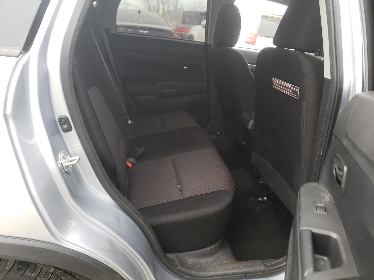 Photo 6 from auction – 2017 MITSUBISHI OUTLANDER with VIN JA4AR3AU8HZ068772