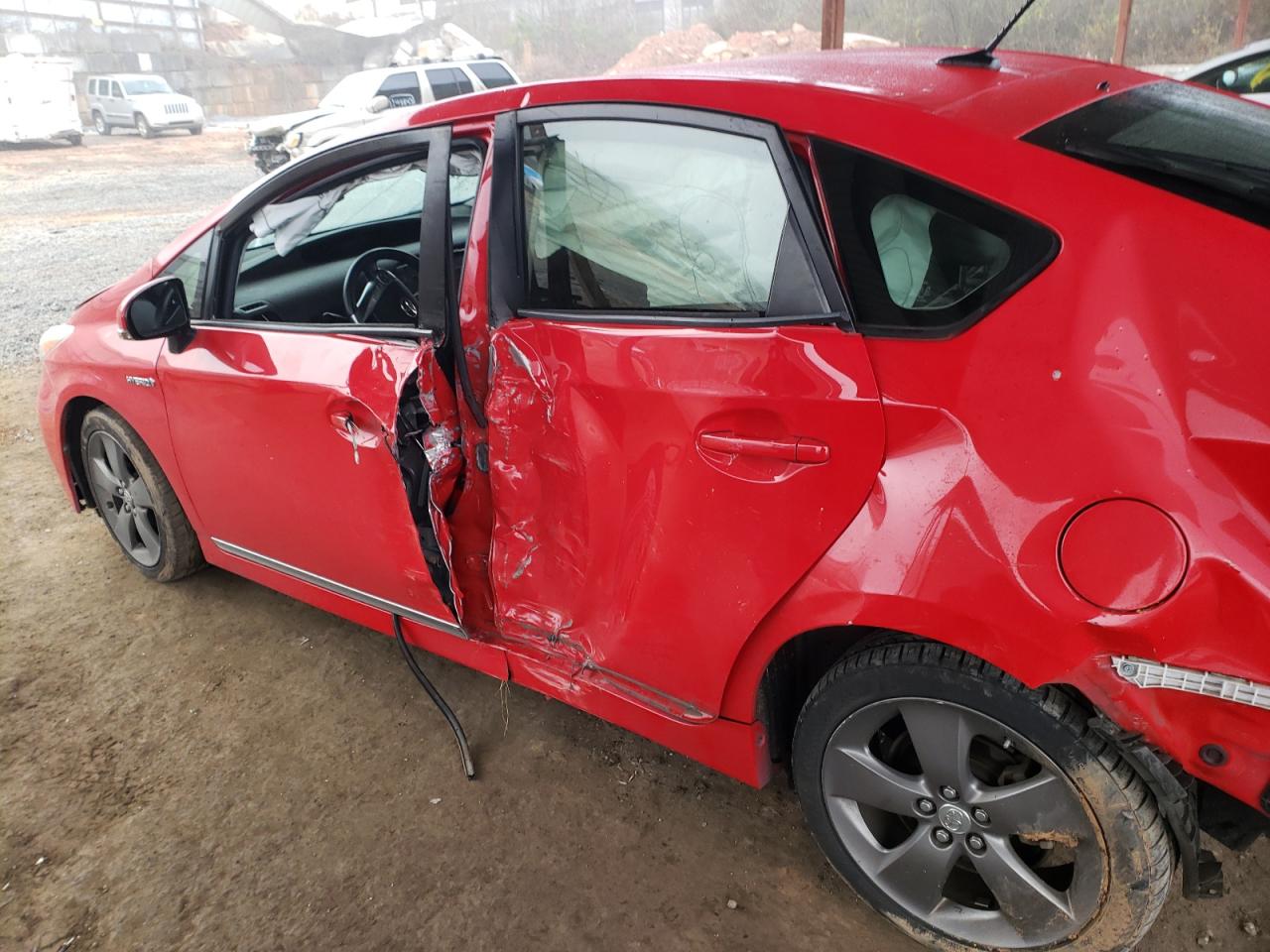 Photo 10 from auction – 2015 TOYOTA PRIUS with VIN JTDKN3DU3F0401060