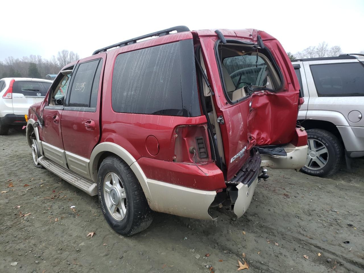 Photo 3 from auction – 2005 FORD EXPEDITION with VIN 1FMFU18535LA77161
