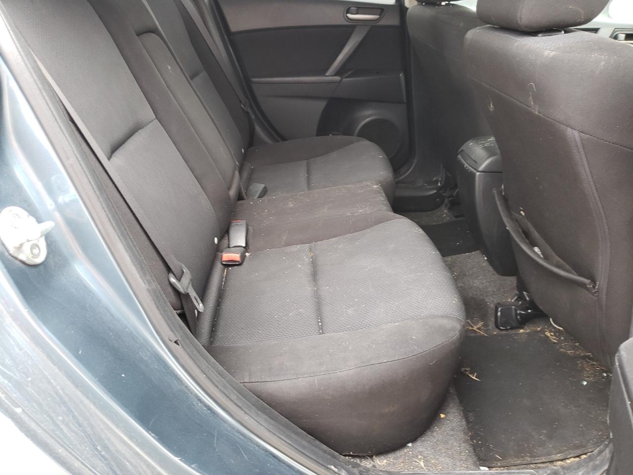 Photo 6 from auction – 2011 MAZDA 3 I with VIN JM1BL1VF2B1497844