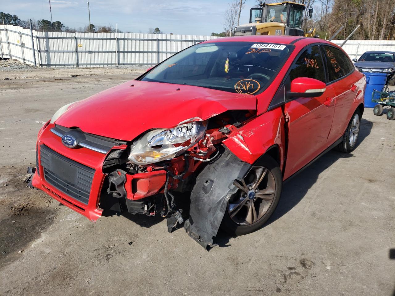 Photo 2 from auction – 2013 FORD FOCUS SE with VIN 1FADP3F25DL282637