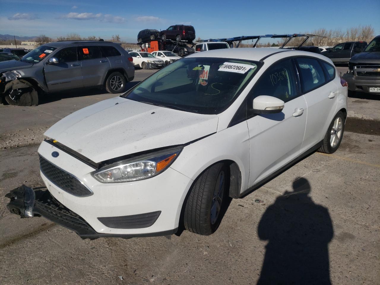 Фото 2 с аукциона – 2016 FORD FOCUS SE с VIN 1FADP3K25GL381159