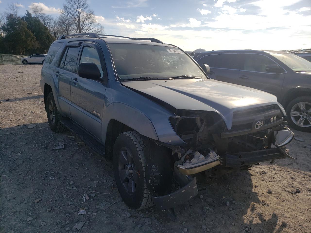 TOYOTA 4RUNNER SR 2003 with VIN JTEBU14R838000793 - Photo from auction