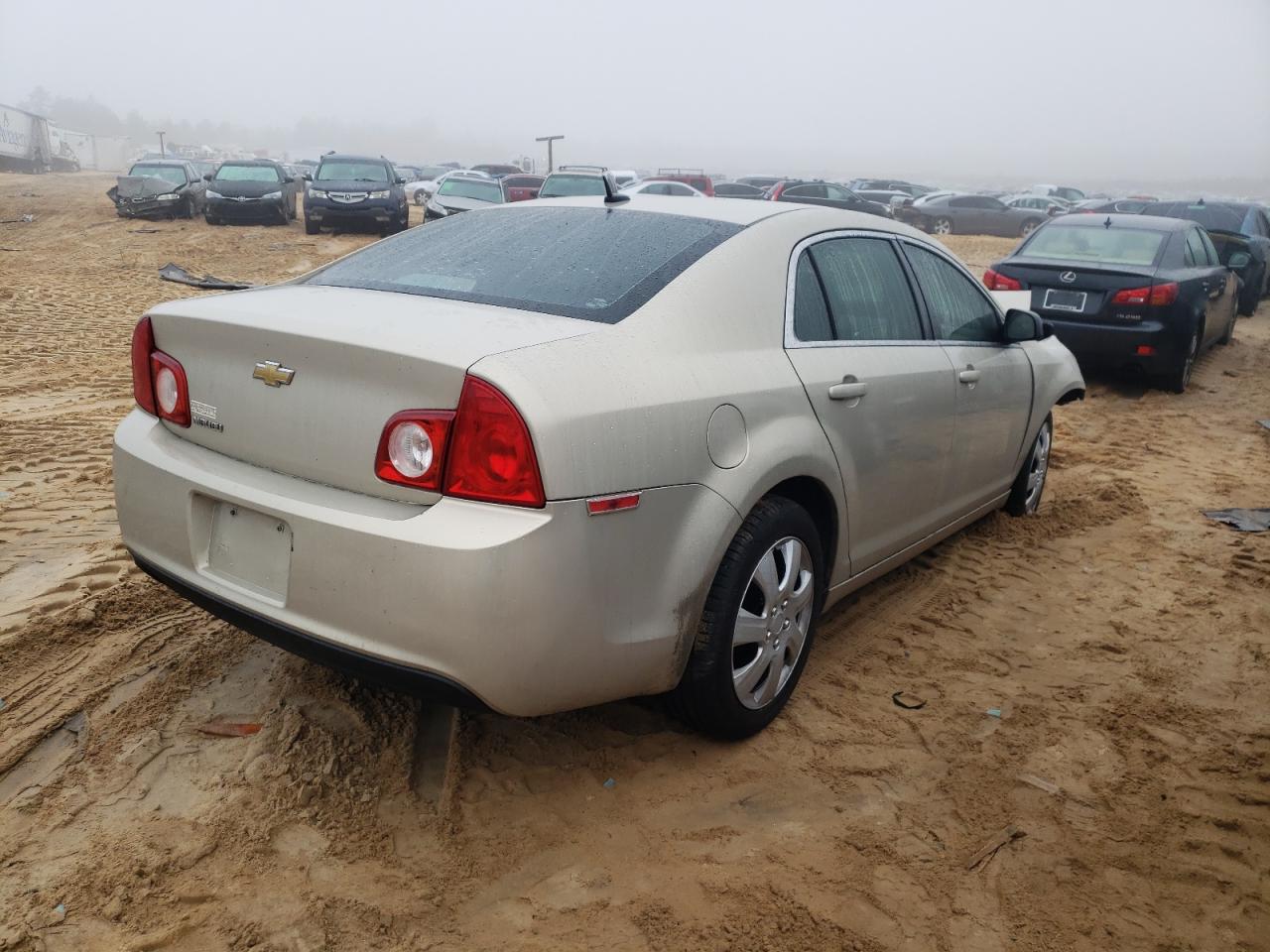 Photo 4 from auction – 2011 CHEVROLET MALIBU LS with VIN 1G1ZB5E17BF200592