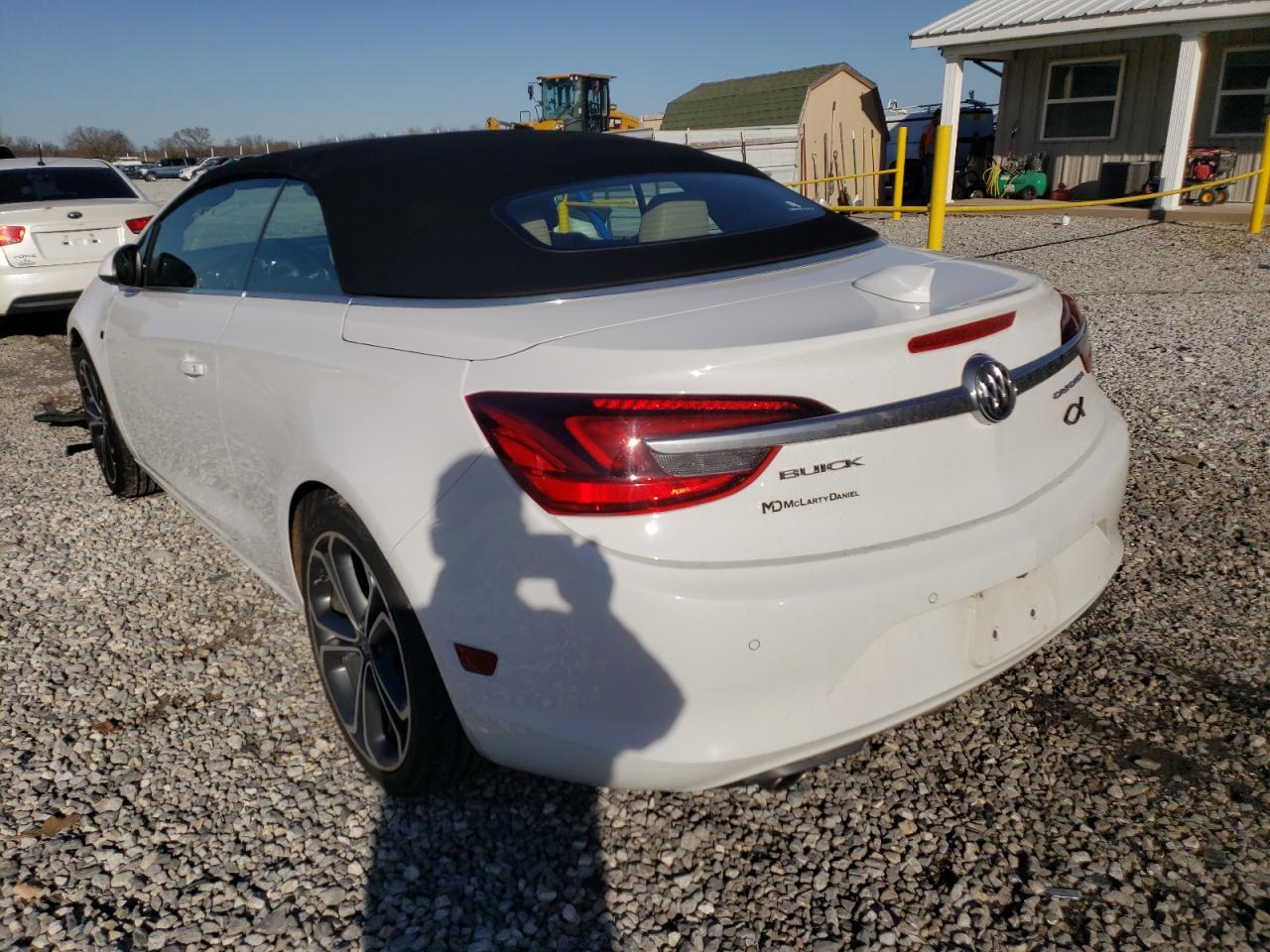 Photo 3 from auction – 2016 BUICK CASCADA PR with VIN W04WT3N57GG113317