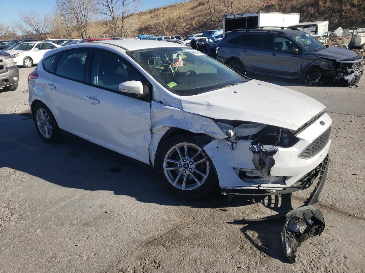 FORD FOCUS SE 2016 с VIN 1FADP3K25GL381159 - Фото с аукциона