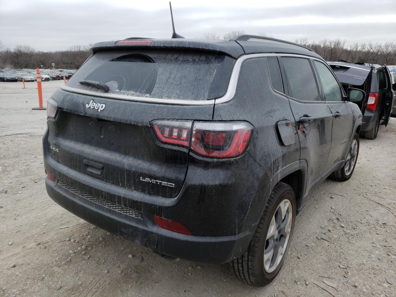 Photo 4 from auction – 2018 JEEP COMPASS LI with VIN 3C4NJDCB0JT457659