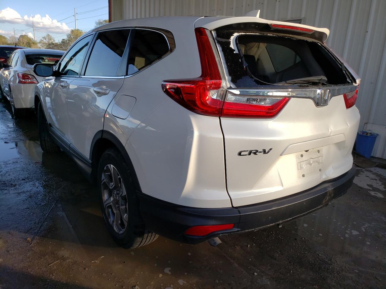 Photo 3 from auction – 2019 HONDA CR-V EXL with VIN 7FARW1H89KE024991