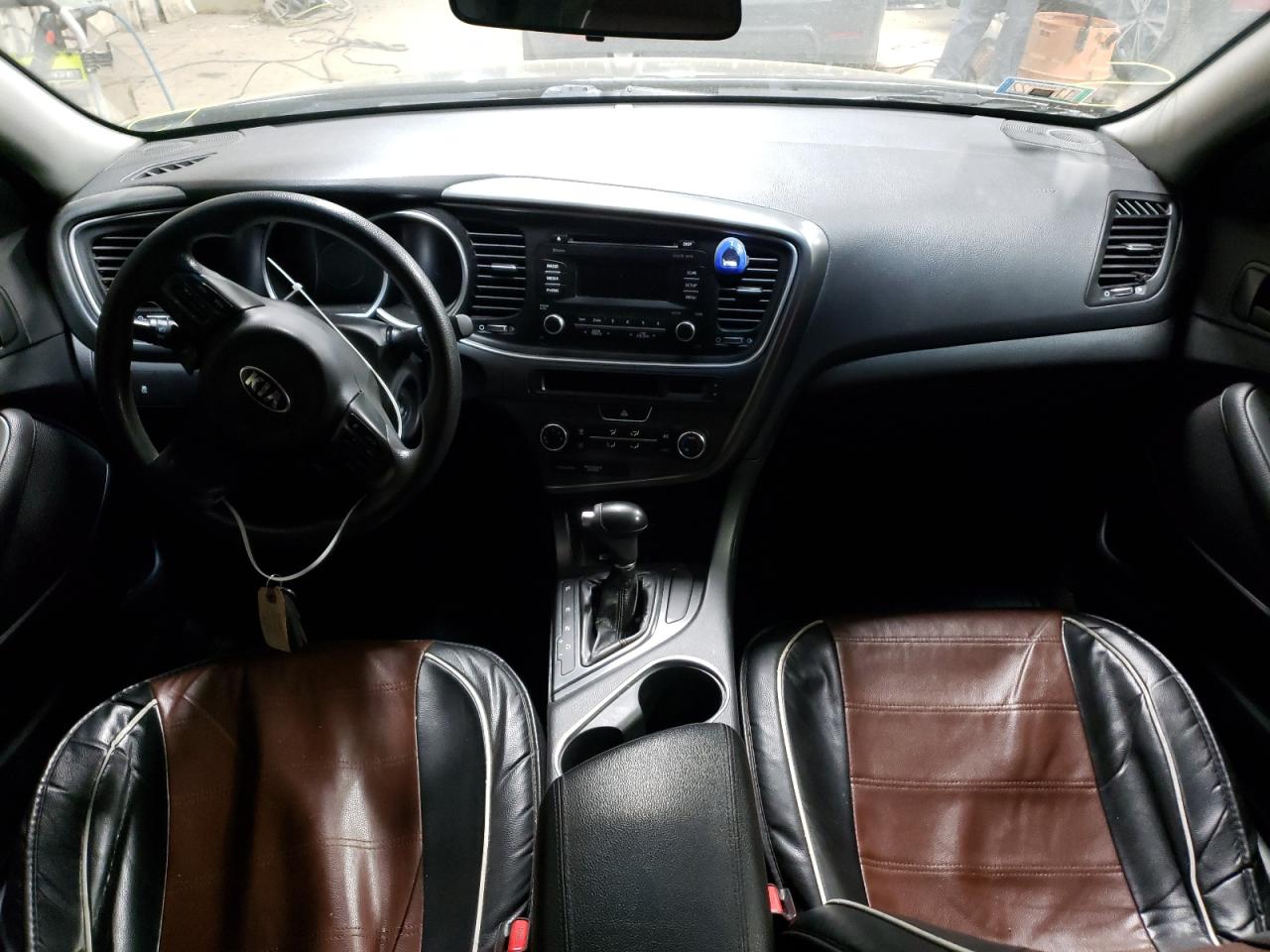 Photo 9 from auction – 2015 KIA OPTIMA LX with VIN KNAGM4A78F5659118