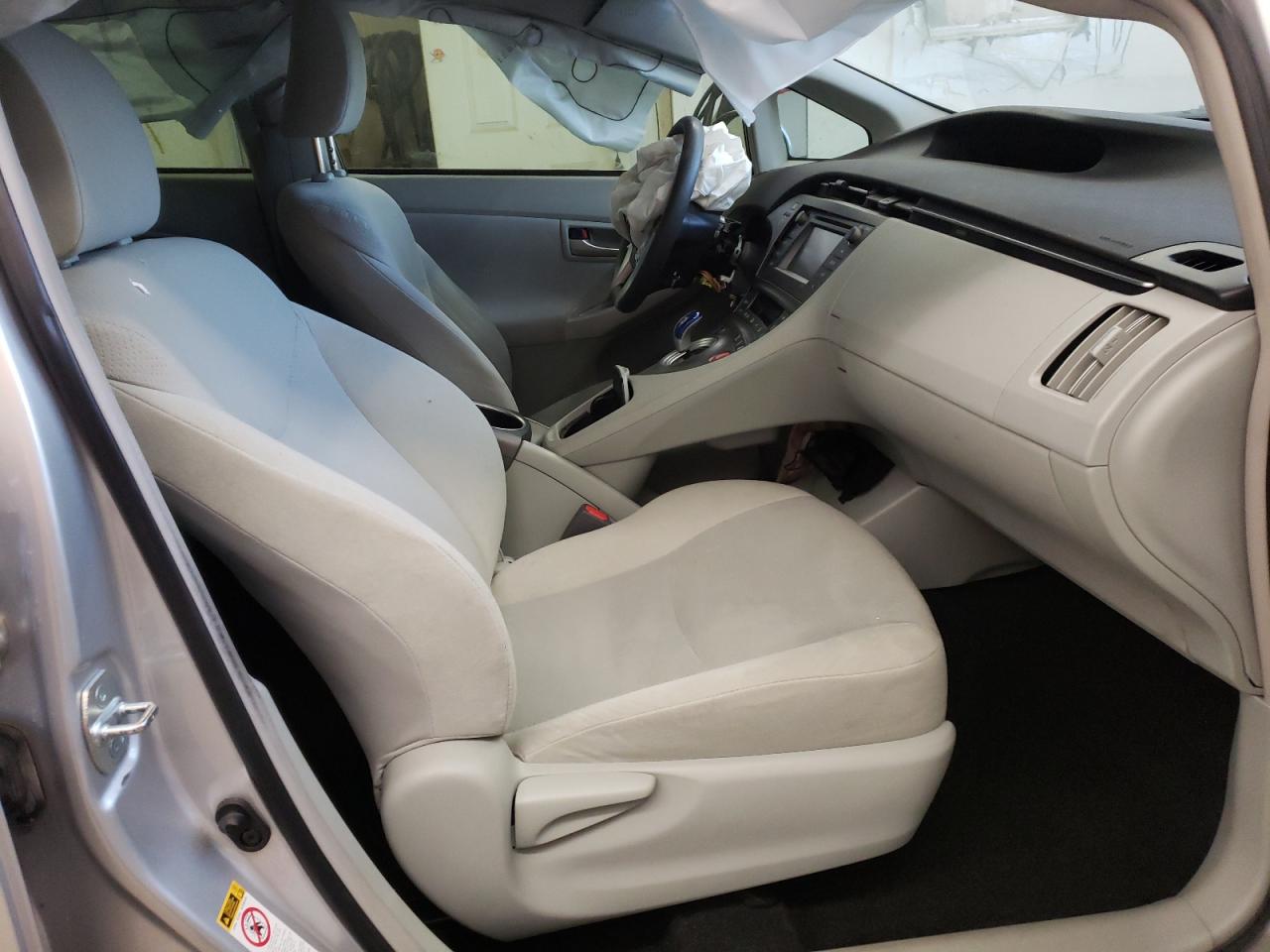 Photo 5 from auction – 2014 TOYOTA PRIUS with VIN JTDKN3DU2E1751028