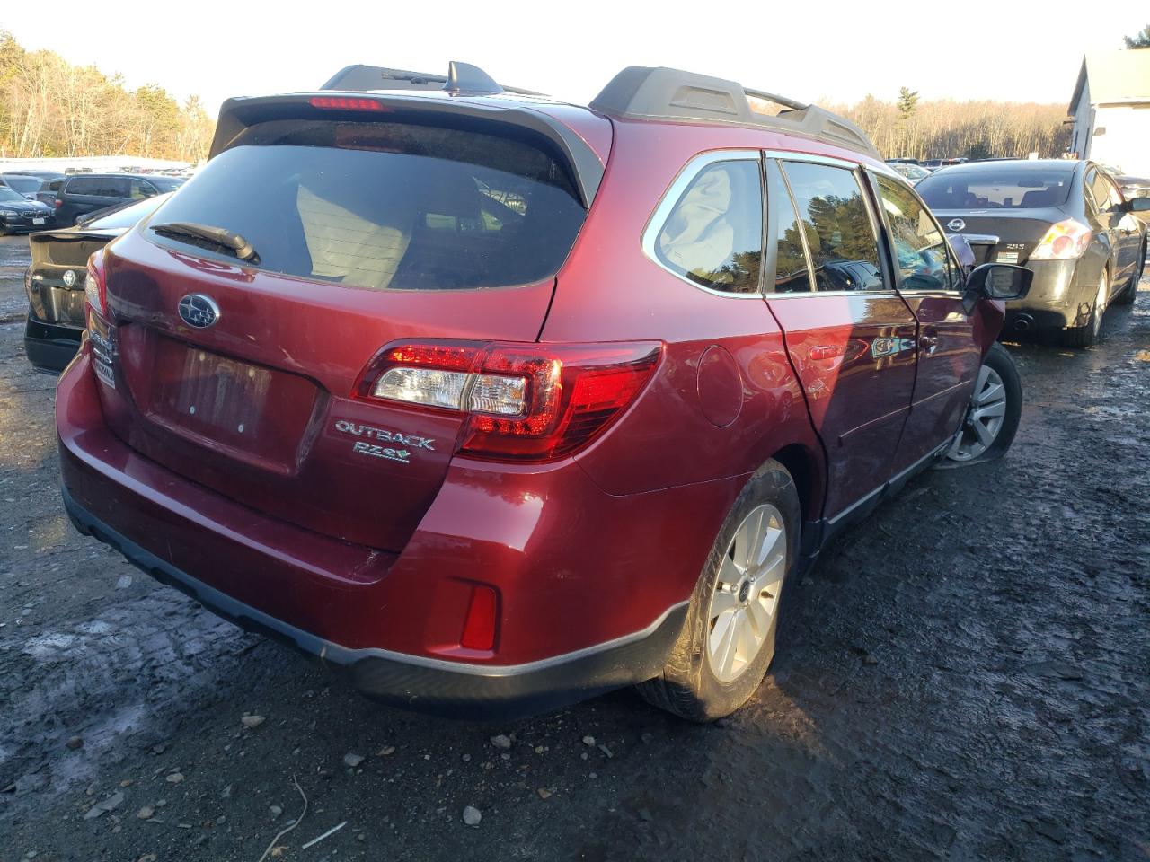 Photo 4 from auction – 2017 SUBARU OUTBACK 2. with VIN 4S4BSACC4H3224523