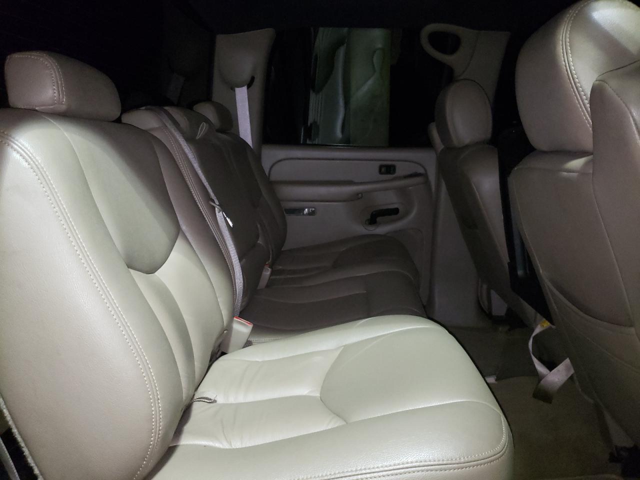 Photo 6 from auction – 2005 CHEVROLET SILVERADO with VIN 2GCEK13T351285655