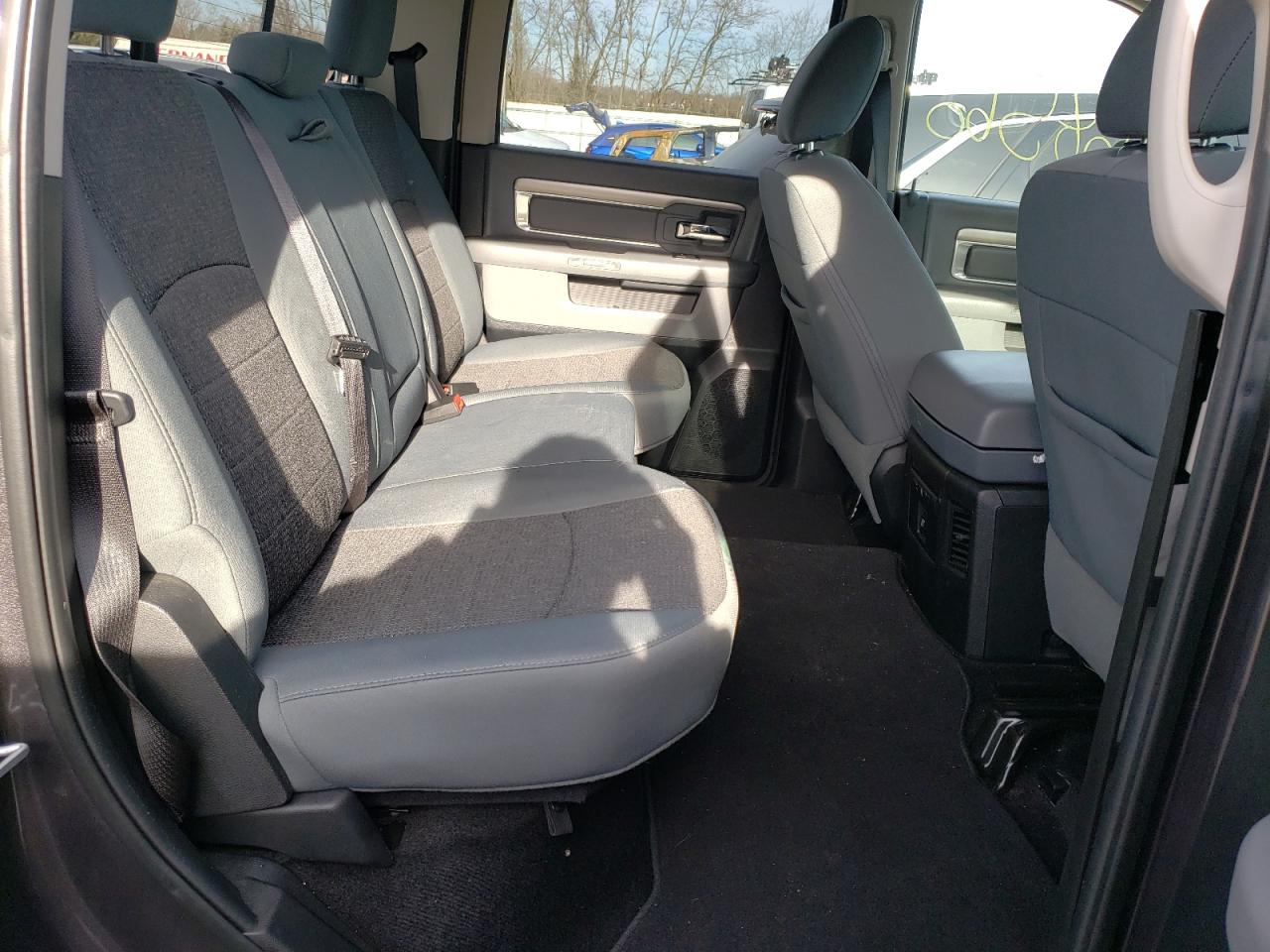 Photo 6 from auction – 2017 RAM 1500 SLT with VIN 1C6RR7LT7HS596386