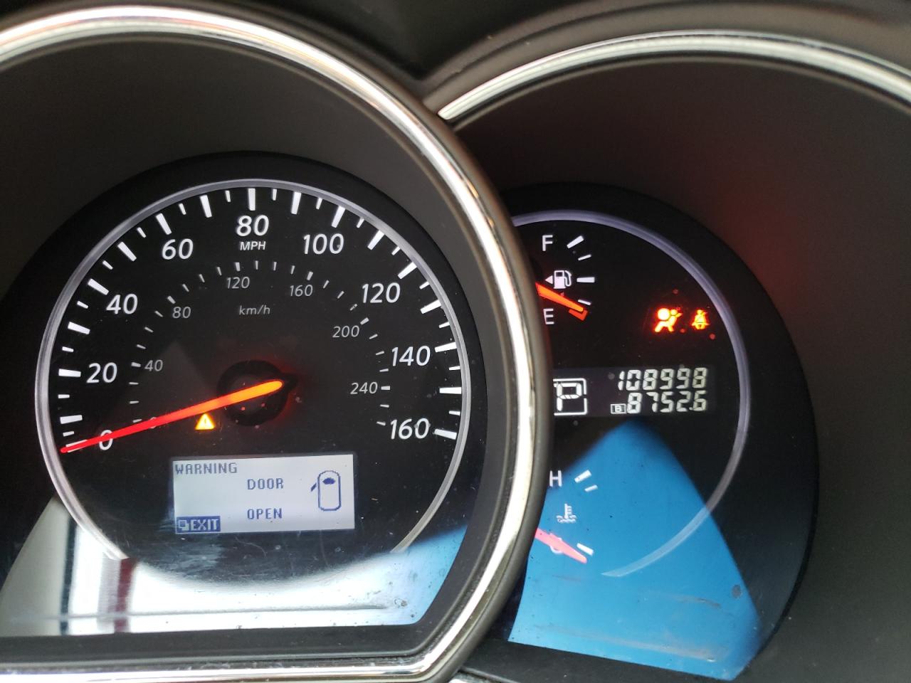 Photo 8 from auction – 2014 NISSAN MURANO S with VIN JN8AZ1MU2EW413222