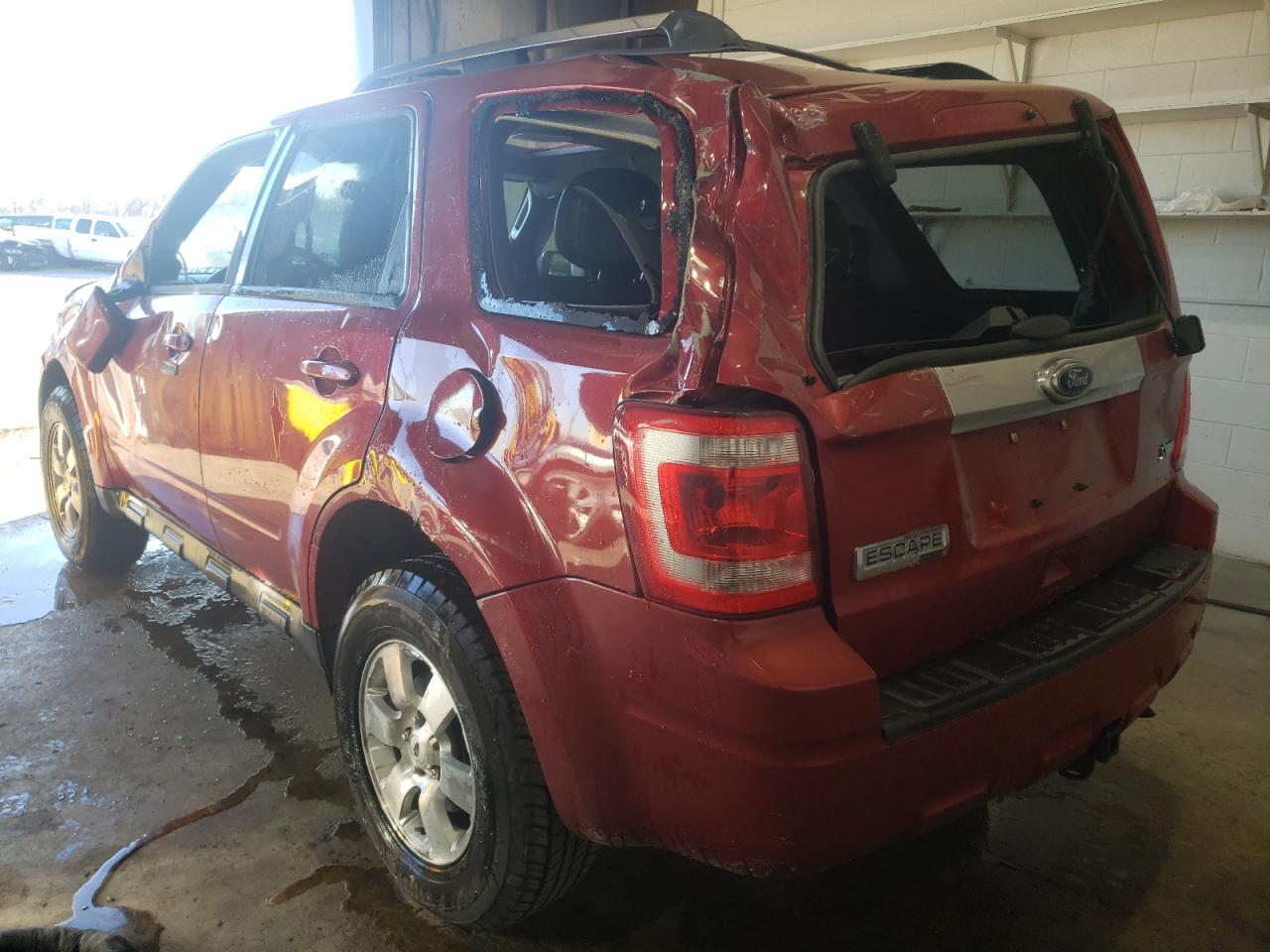 Photo 3 from auction – 2012 FORD ESCAPE LIM with VIN 1FMCU0EGXCKC38529