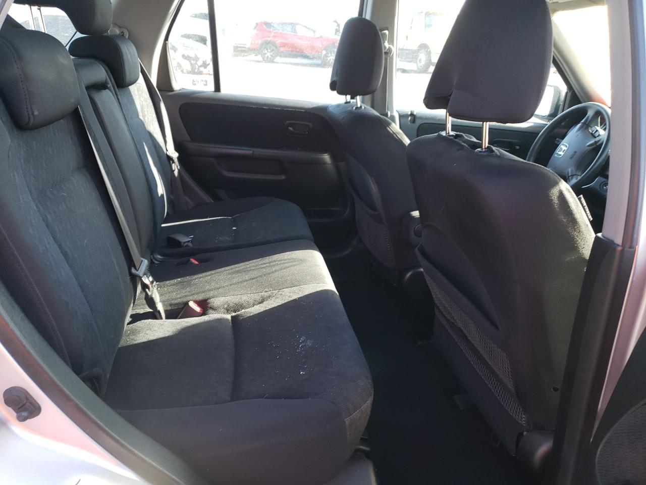 Photo 6 from auction – 2005 HONDA CR-V LX with VIN JHLRD68525C019284