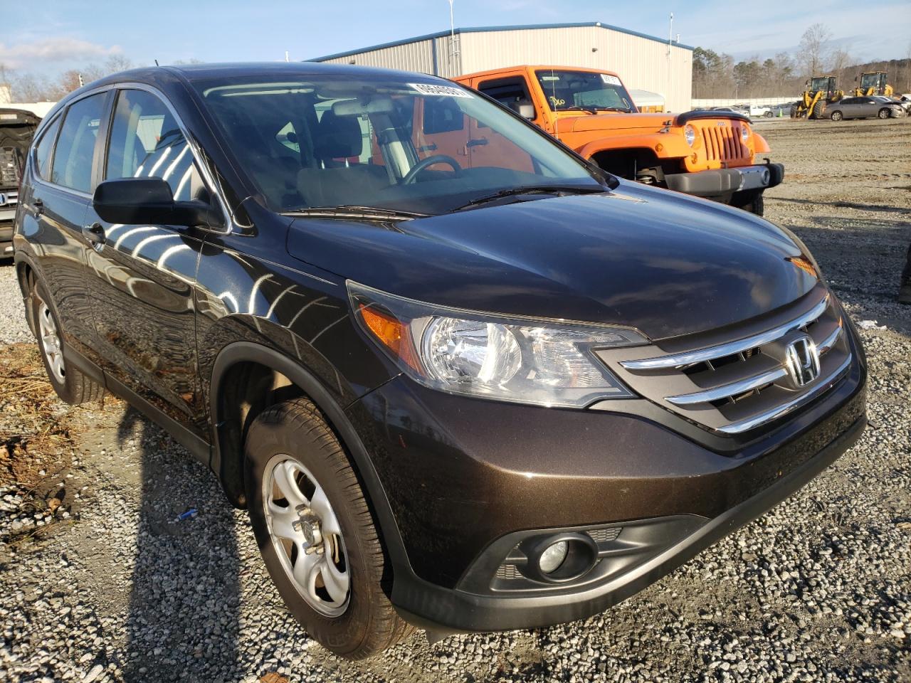 HONDA CR-V LX 2014 with VIN 2HKRM4H38EH644650 - Photo from auction