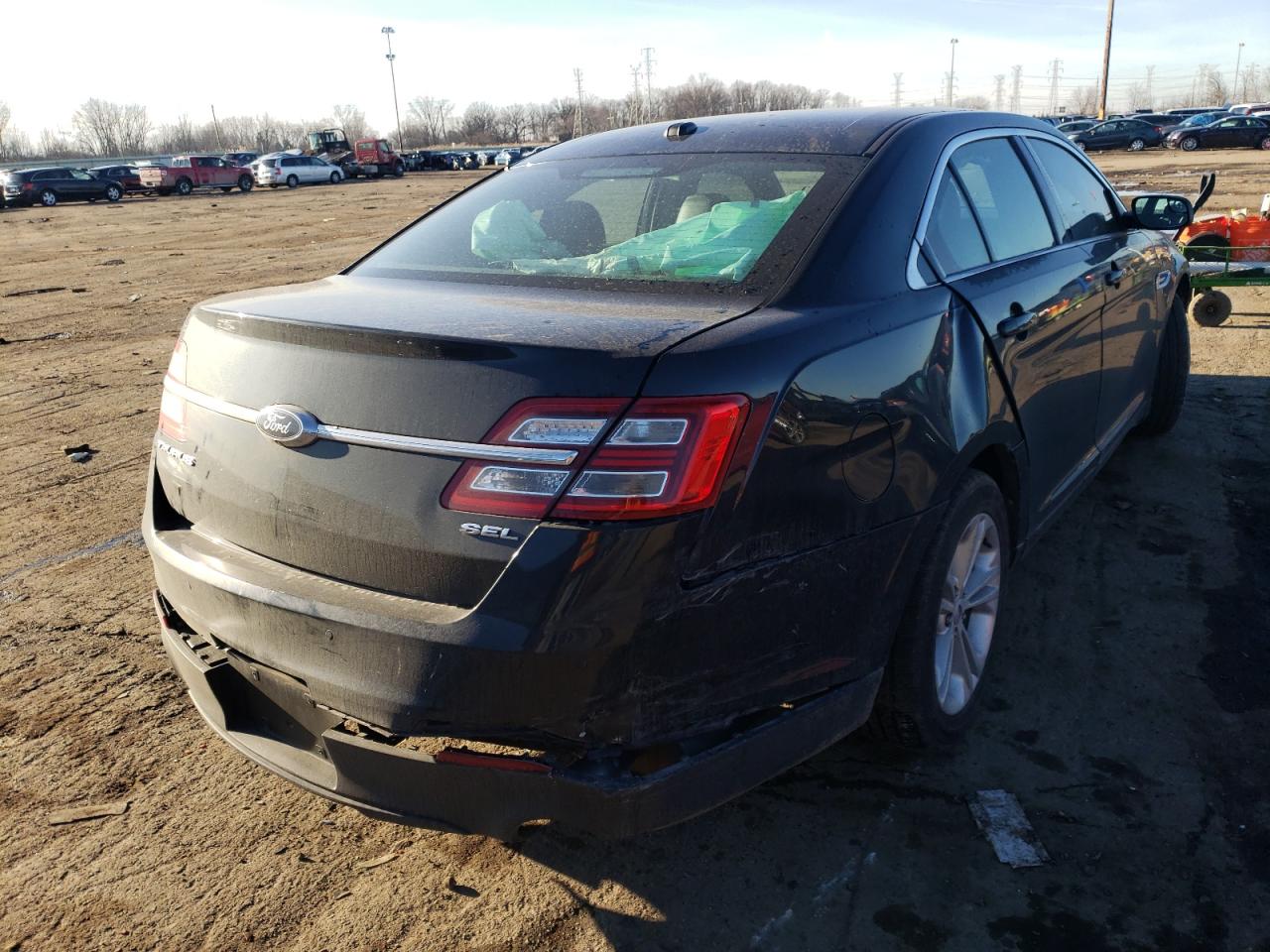 Photo 4 from auction – 2014 FORD TAURUS SEL with VIN 1FAHP2E83EG103460