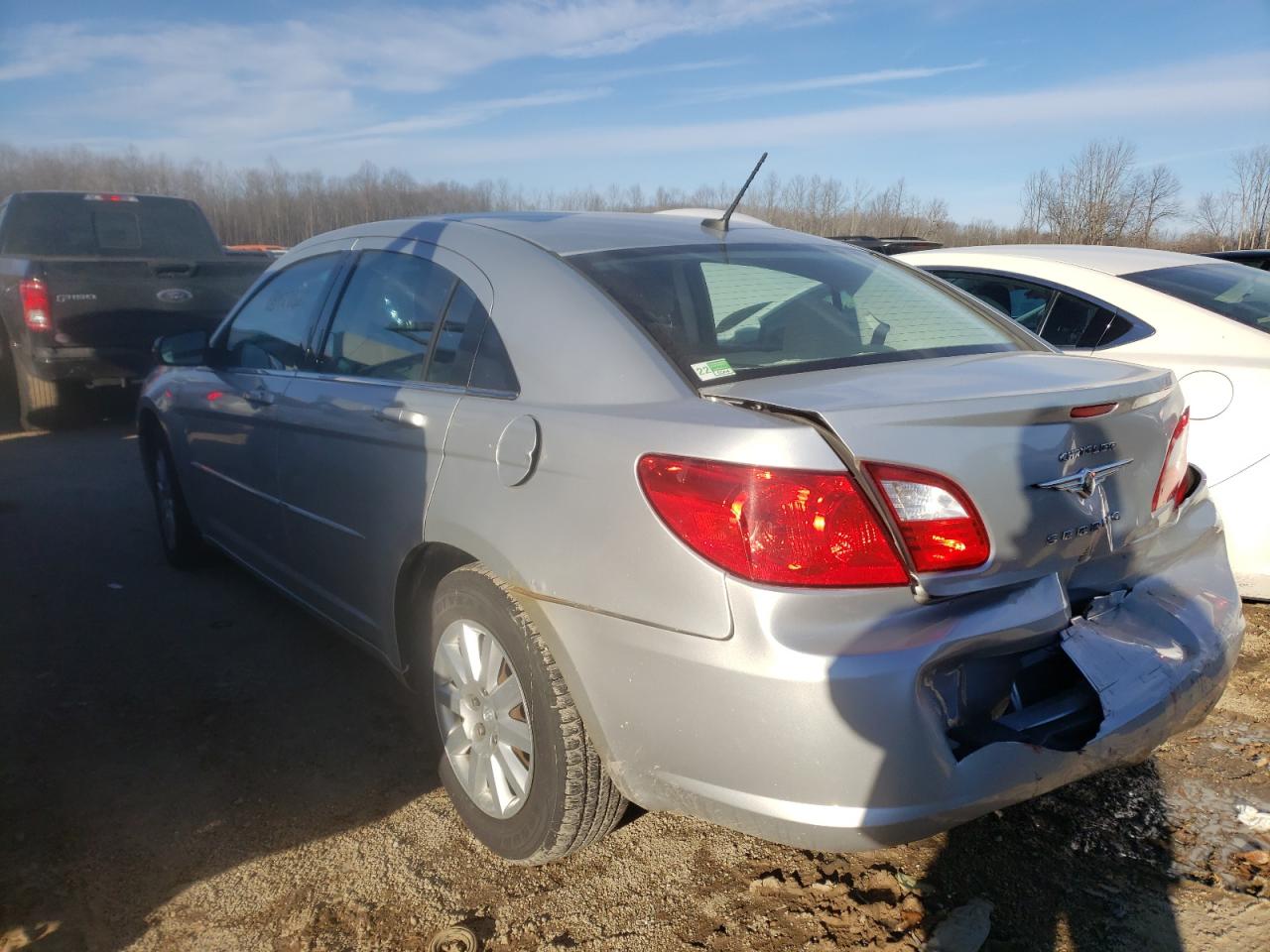 Photo 3 from auction – 2010 CHRYSLER SEBRING TO with VIN 1C3CC4FB1AN154228