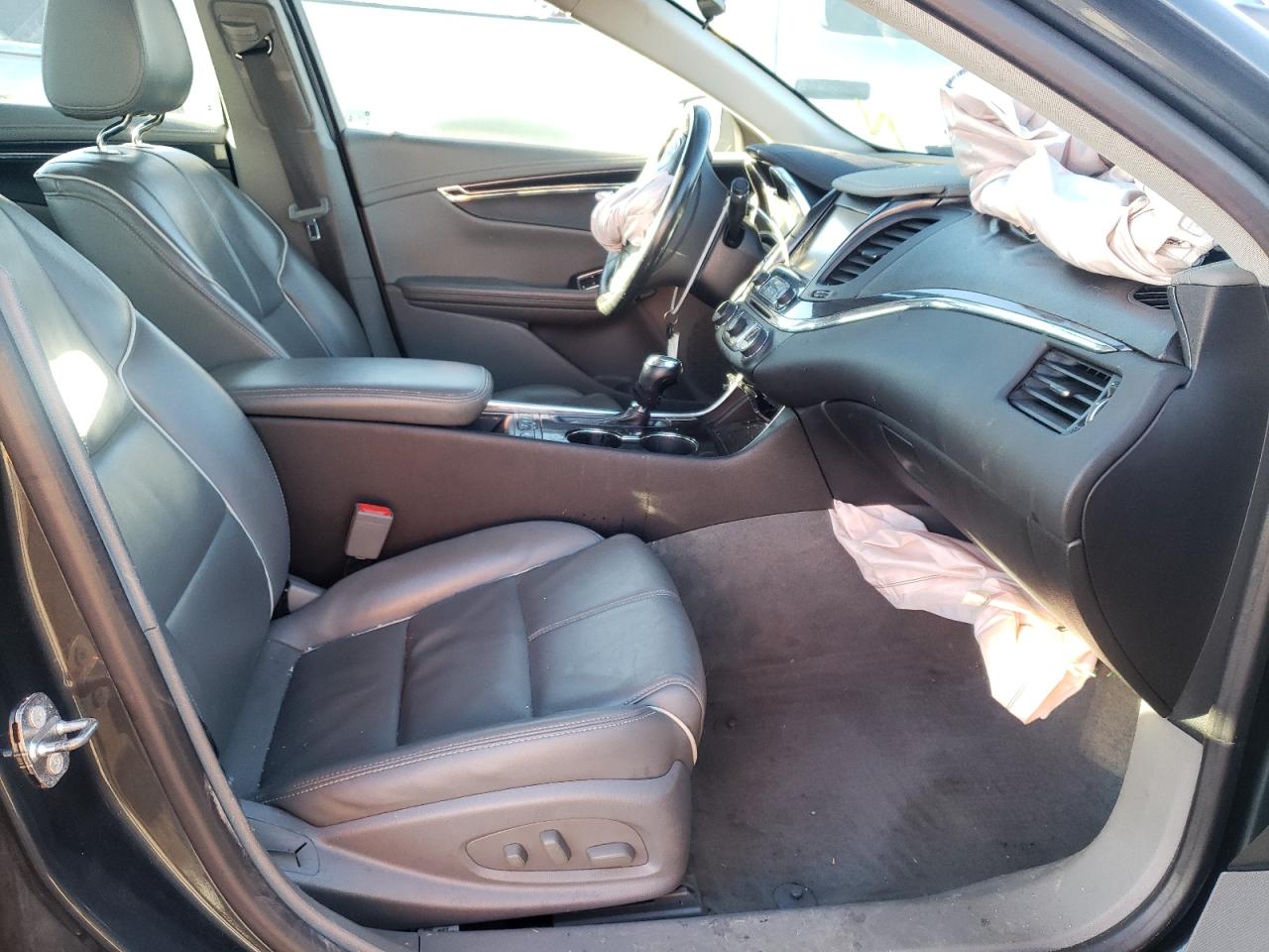 Photo 5 from auction – 2018 CHEVROLET IMPALA PRE with VIN 2G1125S33J9151787