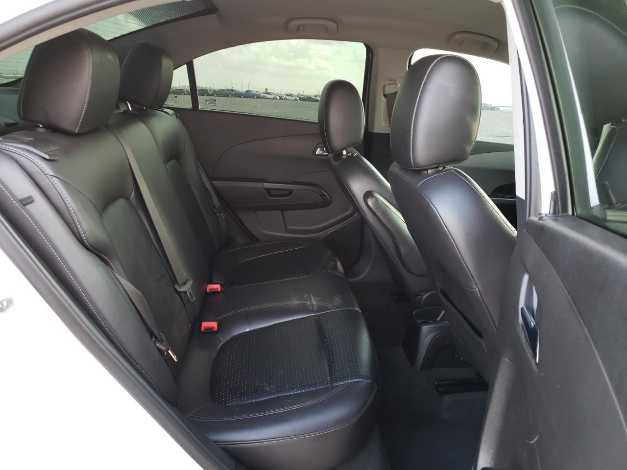 Photo 6 from auction – 2019 CHEVROLET SONIC PREM with VIN 1G1JF5SB6K4123420